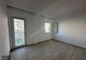 Uğur'dan Seydikemer Merkezde Kiralık 2+1 Zemin Kat Daire