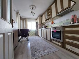 Piyade Mah De 4+1 Arakat Köşe Başı Çift Banyolu Geniş Daire