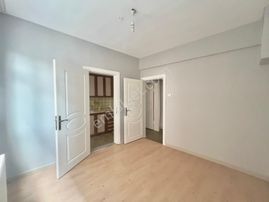 Emlakevim - Hendek Çarşı Merkezi Satılık Daire !!!