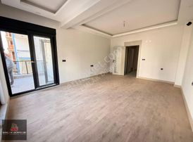 Sinan Mah.ışıklara Denize Yürüme Mesafesi Ayrı M.2+1 95m2 Daire