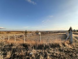 Emaks'tan/gölbaşı/koparan'da/imarlı/müstakil/etrafı Çevrili/arsa