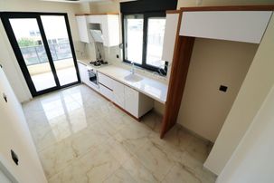 🛑🛑aktif'ten Akçay'da Satılık Bildiklerinizi Unutturacak Arakat Ebeveyn Banyolu 2+1daire