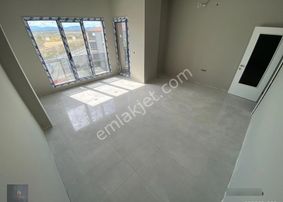 Mera Emlaktan Altınkumda Y.ısıtmalı Sıfır 3+1 240m2 Lüx Dubleks
