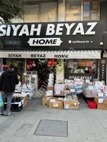 Grv Emlaktan Gop Ordu Caddesinde Satılık Asmakatlı 240 M2 Dükkan