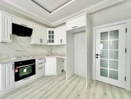 ⭐akçay Emlaktan⭐altınkumda Ebeveyn Banyolu Arakat Şık Tasarımlı Ön Cephe Satılık 2+1 Lüks Daire