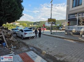 Remax Yalovadan Altınova Merkezde Kiralık Depolu İşyeri