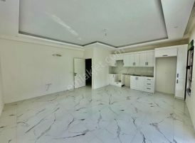 Alanya Çıplaklı Merkezde 3+1 Satılık Daire