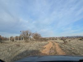 Denizli Bekilli Kutlubey'de 3.126 M2 Çok Uygun Yatırımlık Tarla. Açıklamayı Okuyarak Arayınız.