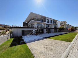 Çeşme Boyalık'ta Aşkan Rezidans'ta Satılık 1+1 Daire