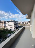 Yalova Çiftlikköyde Merkezi Konumda 90m2 Satılık 2+1 Daire