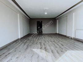 Karşıyaka Alaybey Sahilde Satılık 3+1 Yalı Dairesi