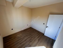 Menemen Seyrek'de 1+1 Sıfır Kullanıma Hazır Satılık Daire