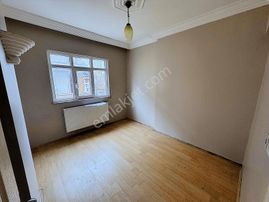 Esenyurt Belediyesine Çok Yakın Kiralık 3+1 Daire