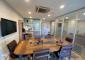 Maslak 1453'te Eşyasız Özel Tuvaletli & Klimalı 2 Bölmeli Ofis