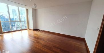 Maslak Mashattan 2+1 Satılık Kapalı Mutfak Daire