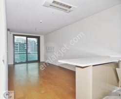 Vadistanbul Park Sitesinde 1+1 Satılık Balkonlu Daire***boş***