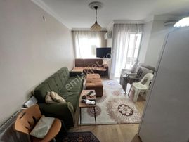 ꧁ay Emlak'tan꧂akçay'da Kombili Denize Yakın Ön Cephe Satılık 1+1 Beyaz Eşyalı Lüx Daire