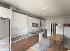 Necip Fazıl Okulu Karşısı Asansörlü Eşyalı 3+1 Daire