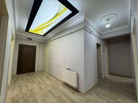 Atapark Ta 4+1 Bahce Katı Satılık Daıre