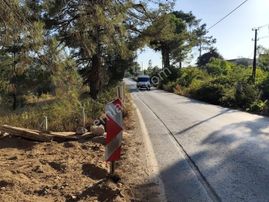 Menderes Yeniköy'de Resmi Tapulu Yer