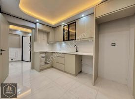 Manisa Yunusemre Yenımahalle Merkezefendı Konumlu 2 + 1