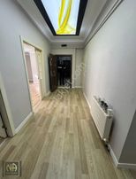 Atapark'da Geniş Masrafsız E.banyo Asansör Fırsat 4+1 Satılık