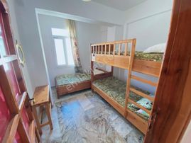 Kuşadası Sahil Sitelerin De Denize 600 Mt Mesafede 2+1 Yazlık