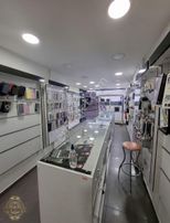 Osmanbey Telefoncular Sokağında Devirli 3 Katlı Dükkan