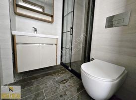 Sıfır Binada Ara Katta İster Yatırım İster Oturum Emsalsiz 1+1 !