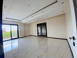 Salihli Satılık 3+1 Daire Devlet Hastanesi Karşısı