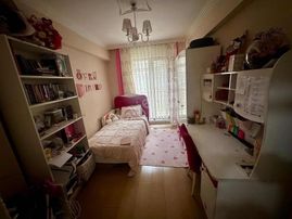 Yenimahalle Ergenekon'da Yeni Bina 3+1 Bahçeli Satılık Daire