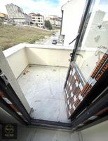 Butik Site İçinde Harika Geniş Sıfır Yapım 2+1 Caddenin Dibinde