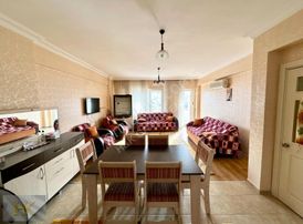 Uncalı Ana Caddede Güney Cephe 3+1 Eşyalı 150m2 Kiralık Daire