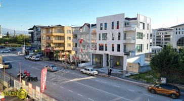 Geçit Özdilek Yanı Ana Cadde Üzeri 120 M2 Kiralık Dükkan