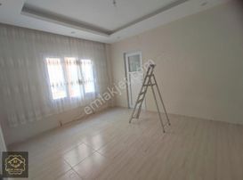 Acar Emlaktan Oğuzhan Orta Okulu Karşısı 3+1 170m2 Arakat Daire