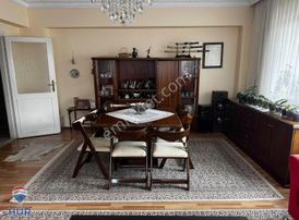 Remax İlke Aydaş'tan Merkezi Lokasyonda Yenilenmiş 3+1 Satılık