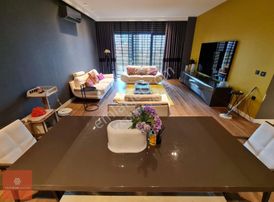 Balat'ta Sosyal Donatılı Sitede 3+1 Bahçe Katı Kiralık Daire