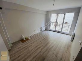 İlahiyat Fakültesi Civarı Kiralık Geniş 1+1 Daire