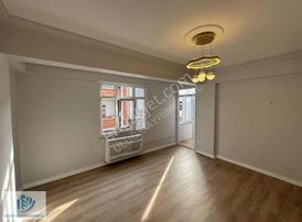 Arnavutköy Yunus Emre Mah Satılık 2+1 Ara Kat Daire