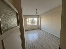 Beykent Den Mersin Akdeniz Yenimahallede Satılık Daire