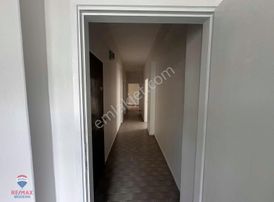 Bahçelievler Mah Köşe Bina Satılık Dükkan