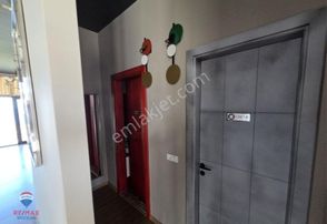 Remax Modern Den Kiralık Alaçam Caddesine Cephe 175 M² Dükkan