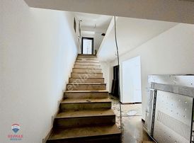 Cihan Çaylan'dan Deniz Manzaralı 1+1 Daire