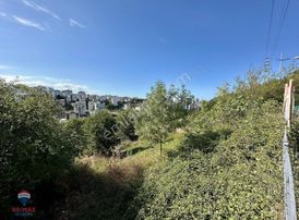 Remax Yasin'den İlkadım'da Satılık Arsa