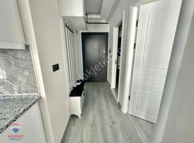 Remax Modern Bülent Ak'dan Körfezde Eşyalı Satılık 1+1 Daire
