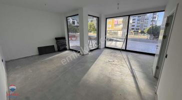 Kiralık | 19 Mys Blv. 145 M² + 65 M² Bahçe Alanlı Dükkan