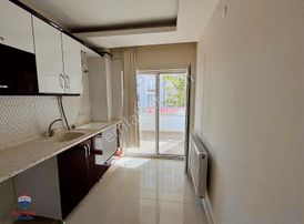 Samsun Yenimahalle'de Tramvaya Yakın Kiralık Geniş 1+1