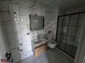 Maya Koleji Yakınında 2+1 Havuzlu Daire