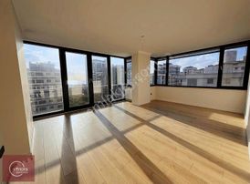 Bağdat Caddesine 1.paralelde Kısmi Deniz Manzaralı E.banyolu2+1