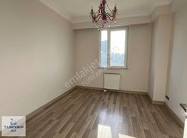 Emlak Konut Başakşehir Evleri 2.etap Da Satılık 2+1 Boş Daire